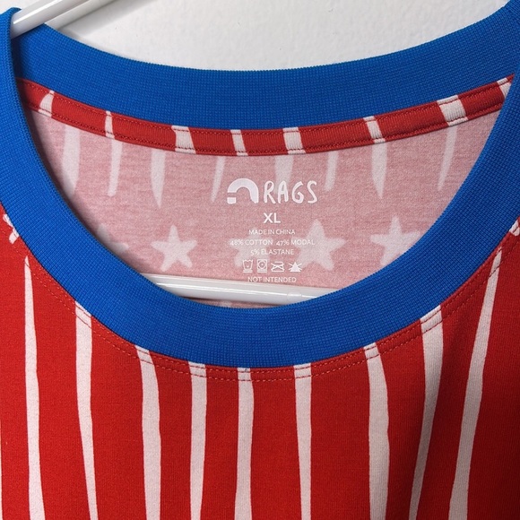 Rags to Raches Patriotic Stars and Stripes Short Sleeve​ - Picture 3 of 4